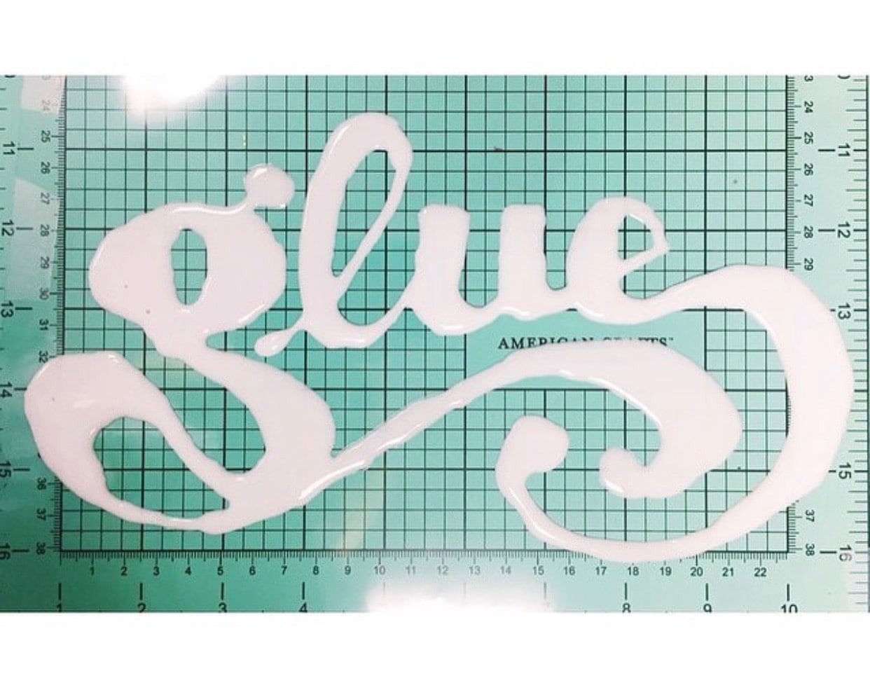 Glue and design, object and food lettering examples