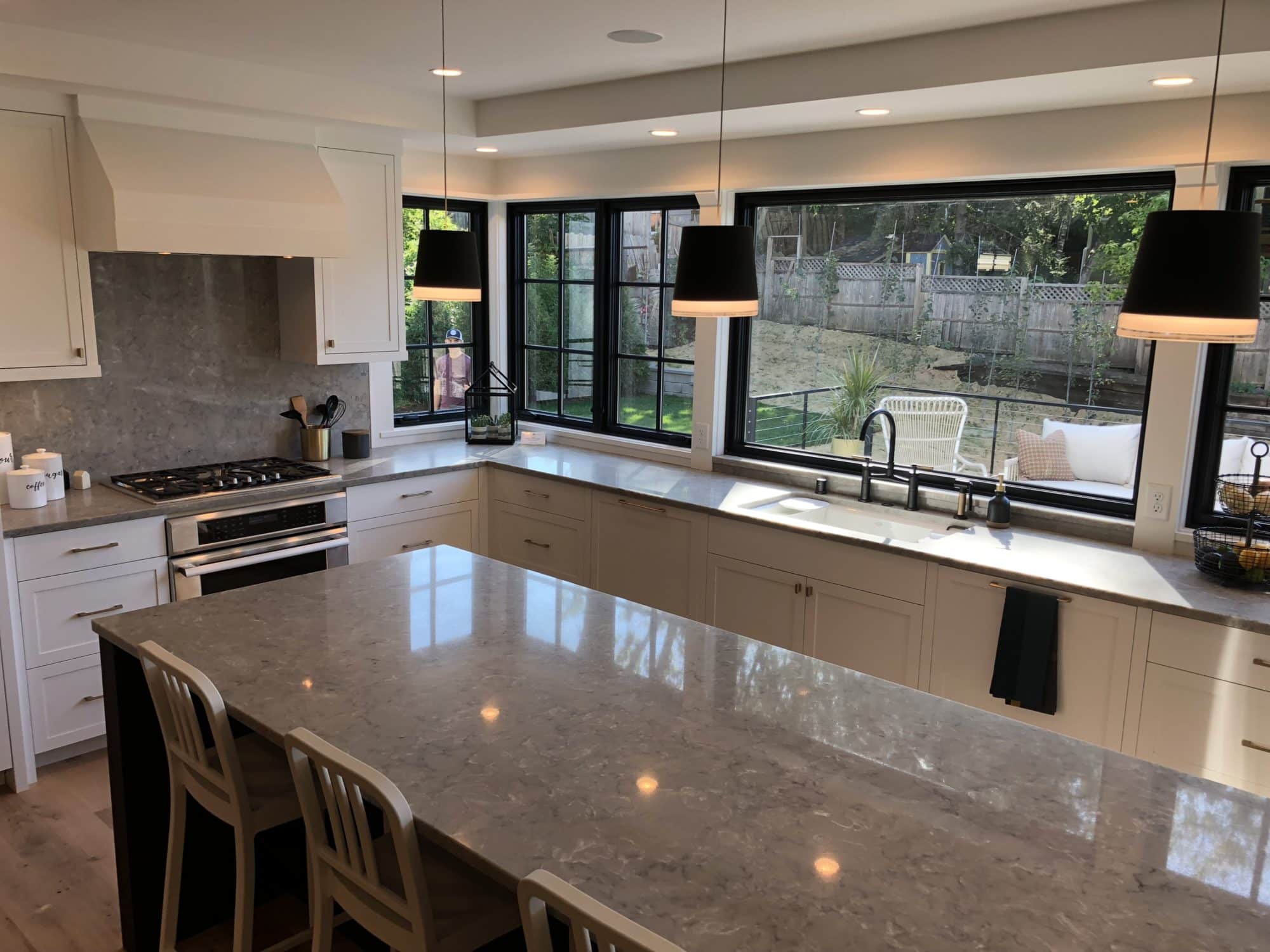 Modern Urban Farmhouse Kitchen