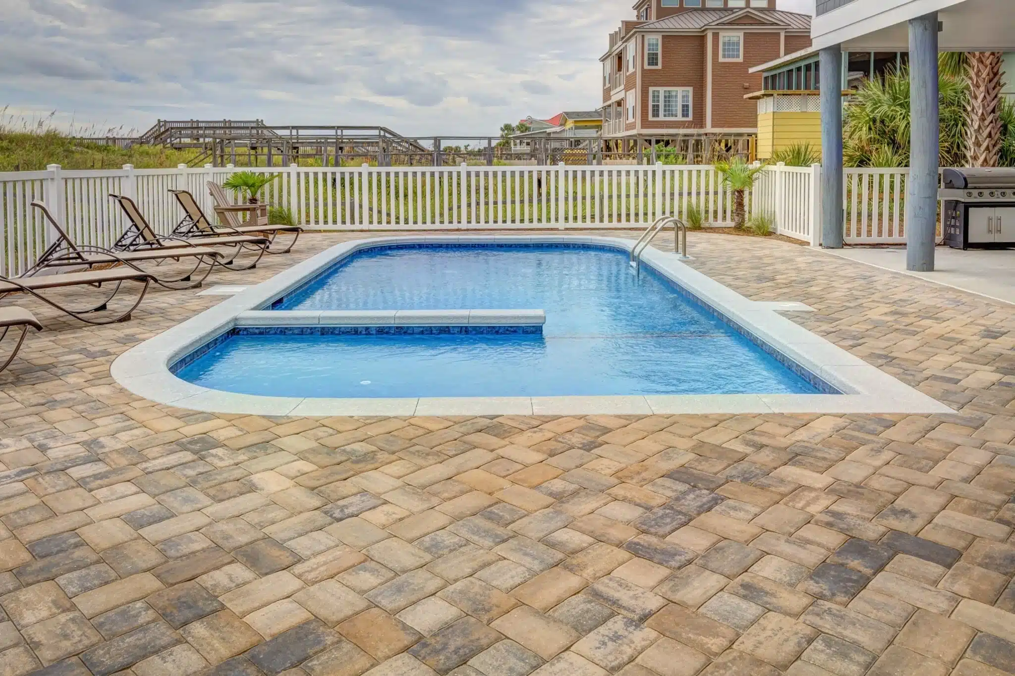 pool installers marketing